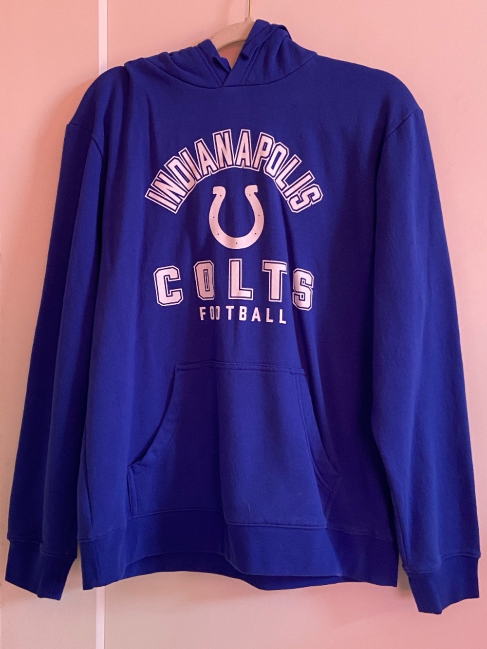 Indianapolis Colts hoodie Men's large L, blue with kangaroo pocket Fanatics NWOT